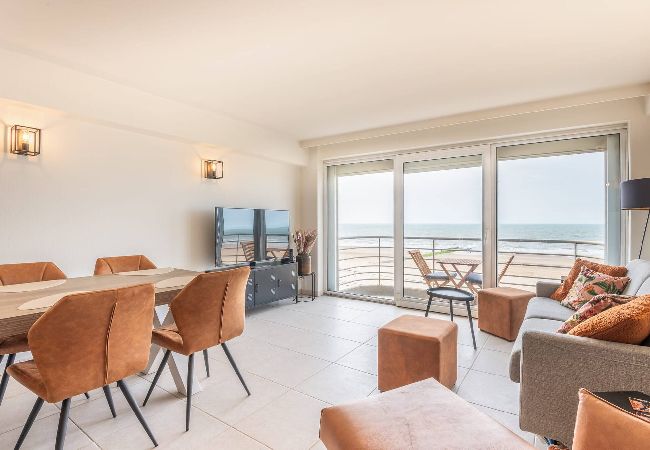 Apartment in Oostende - Zeedijk 340