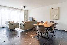 Apartment in Oostende - Van Iseghemlaan 124