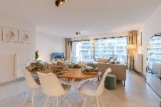 Apartment in Oostende - Sky garden 0101