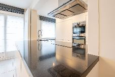 Apartment in Oostende - Wapenplein 9 03.04